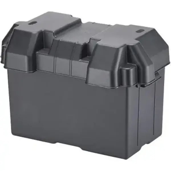 Nuova Rade AKÜ Kutusu, Orta