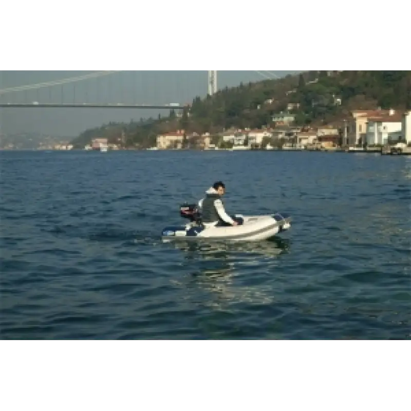 X-cape Şişme Tabanlı Bot