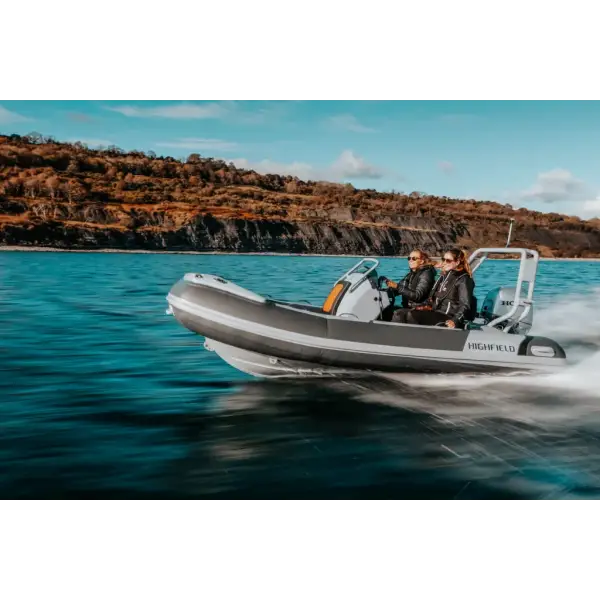 Highfield Sport 390