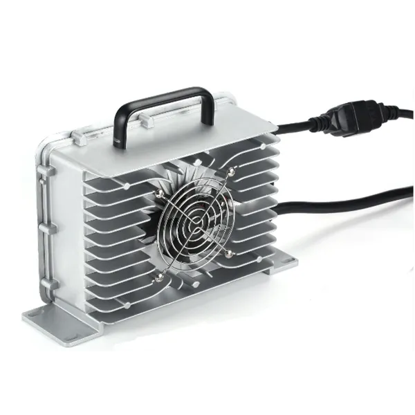 Roypow Smart LifePO4 Akü Şarj Cihazı 24V