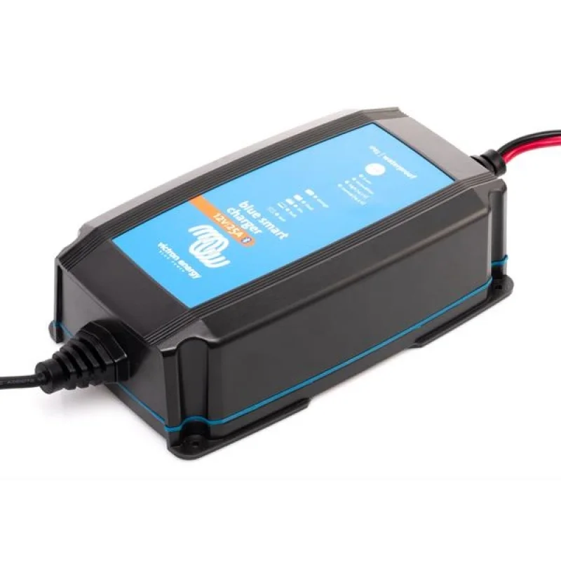 BLUE SMART IP65 CHARGER 12V/25A+DC CONNECTOR