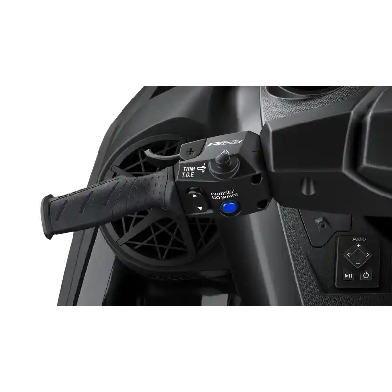 Yamaha JET SKI FX Cruiser SVHO