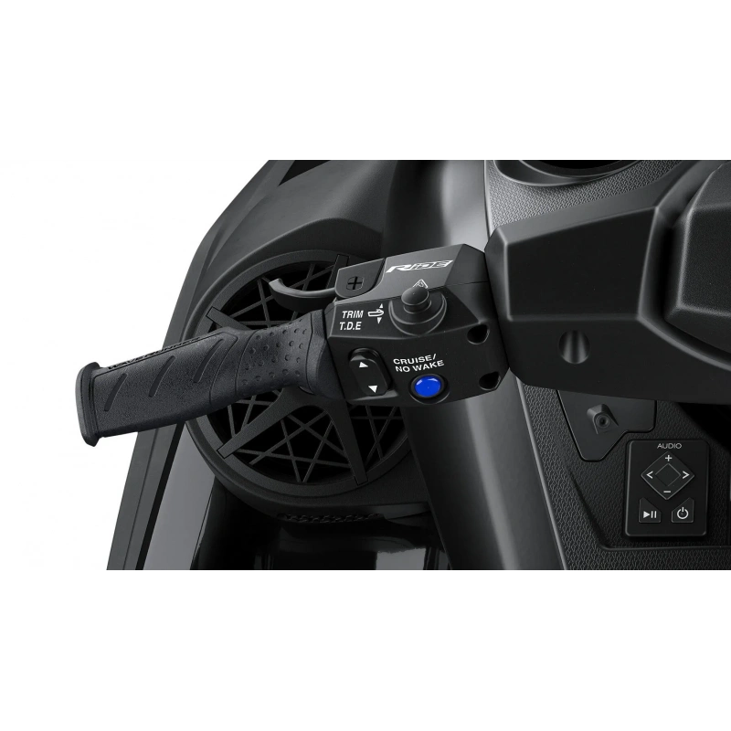 Yamaha JET SKI FX Cruiser SVHO