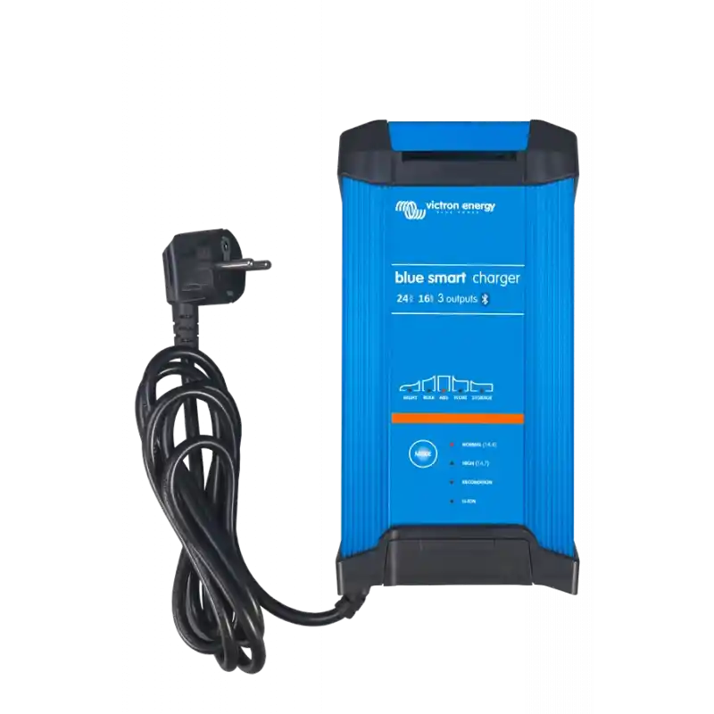 BLUE SMART IP22 CHARGER 24V/16A(3)