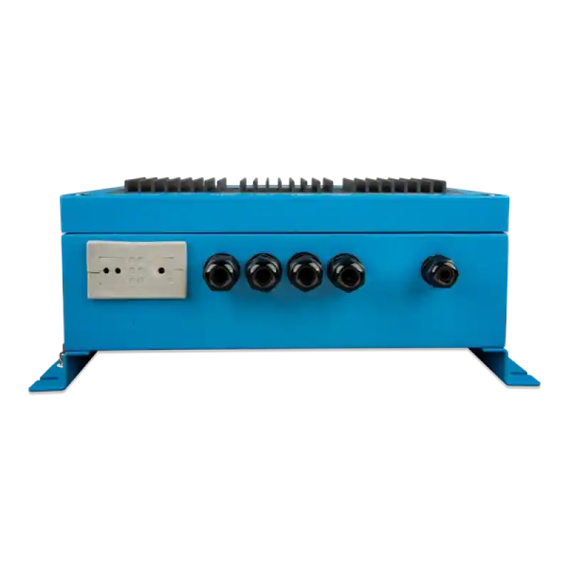 SKYLLA IP65 CHARGER 12V/70A(3) 120/240V