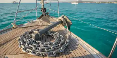 Tekne Çapası Nasıl Seçilir? Zemin Tipine ve Tekne Boyuna Göre Rehber