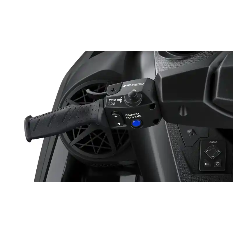 Yamaha JET SKI FX Cruiser SVHO