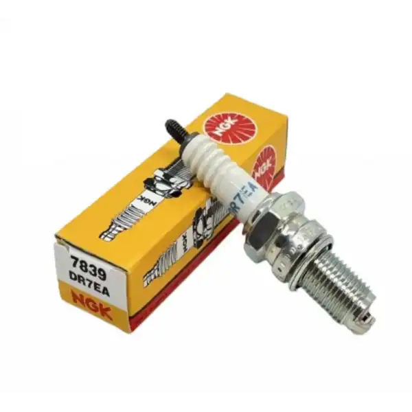 NGK Buji DR7EA - Honda Motorları İçin