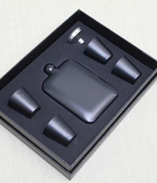 4 Shot Bardaklı Matara Seti Alk3906