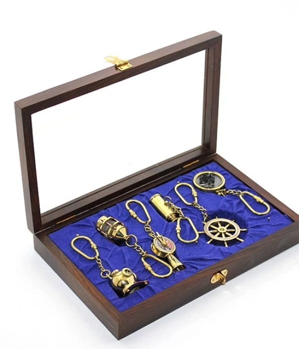 Ahşap Kutulu Pirinç 6lı Anahtarlık Seti 2668