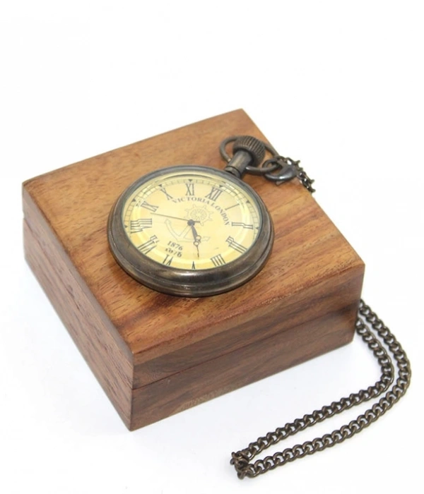 Ahşap Kutulu Pirinç Köstekli Saat 16156