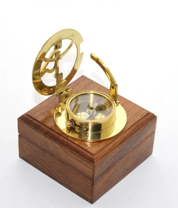 Ahşap Kutulu Pusula 2028/2.5