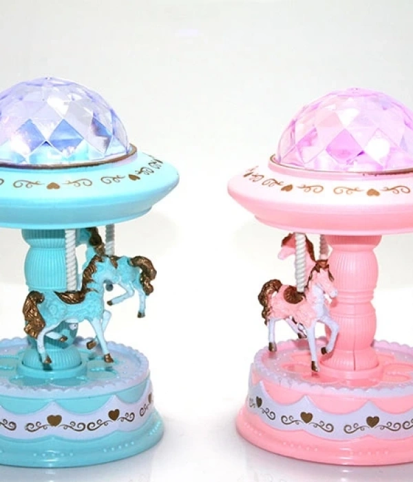 Atlı Karıncalı   Müzik Kutusu Alk2526