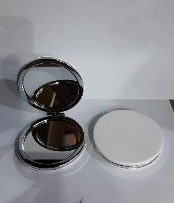 Beyaz Renk Büyüteçli Cep Aynası Yuvarlak