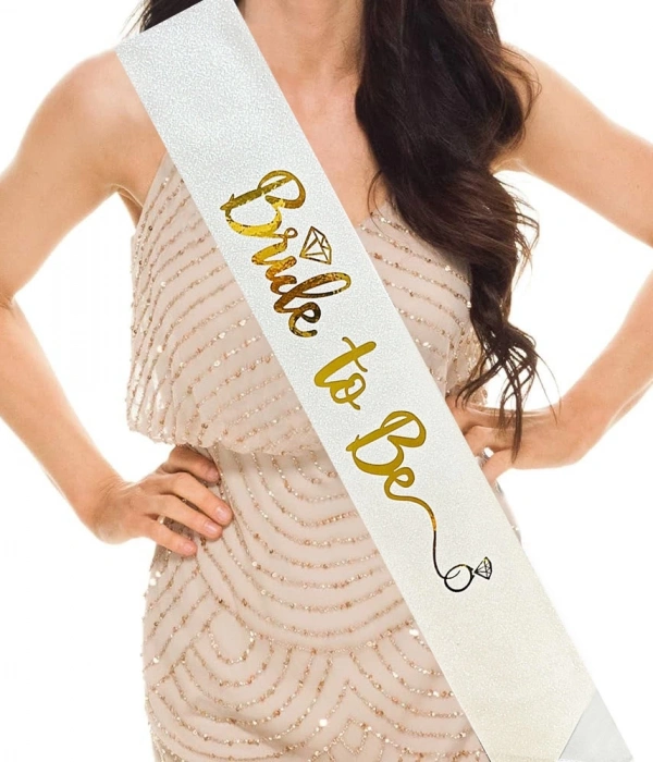 Beyaz Üzeri Altın İtalik Alyanslı Bride To Be Yazılı Simli Işıltılı Kuşak Kemer 10 Cm Genişlik