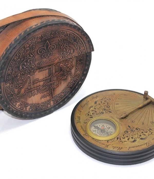 Deri Kılıflı Pirinç Pusula 15751a