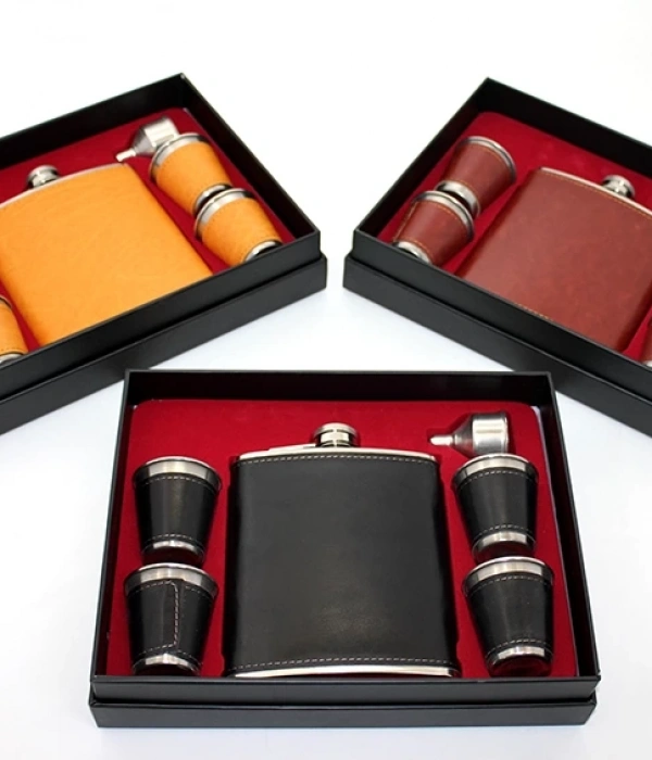 Derili 4 Shot Bardaklı Matara Seti Alk3908