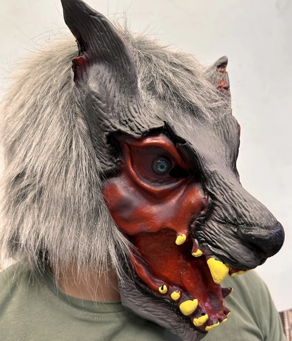 Kafaya Tam Geçmeli Lateks Dişli Ağzı Açık Kurt Maskesi