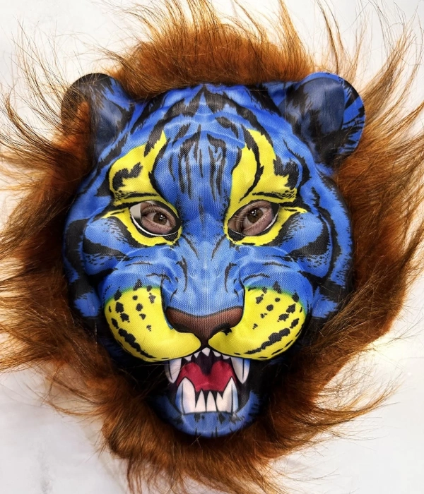 Kahverengi Yeleli Saçlı Mavi Yüzlü Kurt Kaplan Maskesi Mega Peluş 38 No