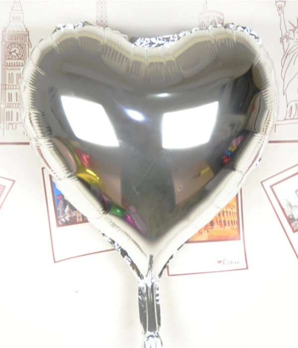 Kalp Uçan Balon Folyo Gümüş 80 Cm 32 İnç