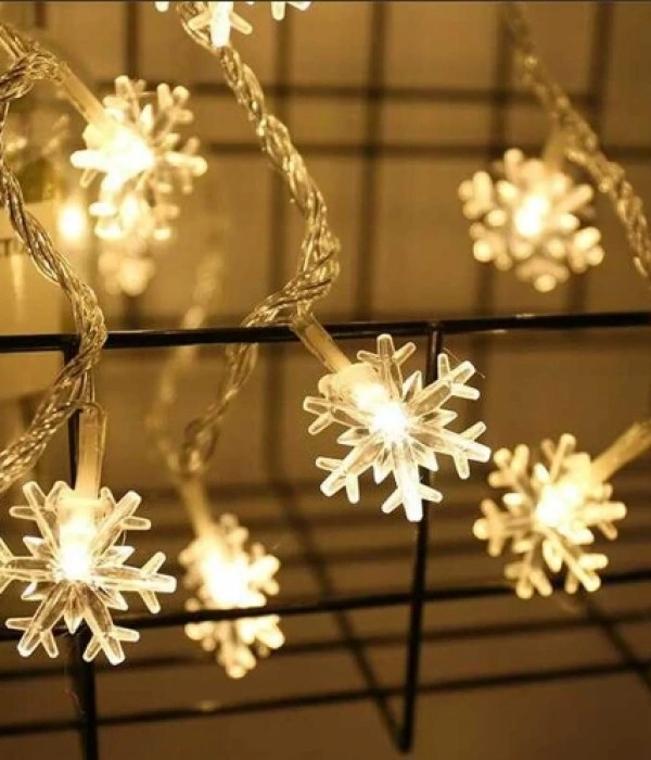 Kar Tanesi 5m 28 Led Gün Işığı Kar Tanesi:4cm Mz-16-18