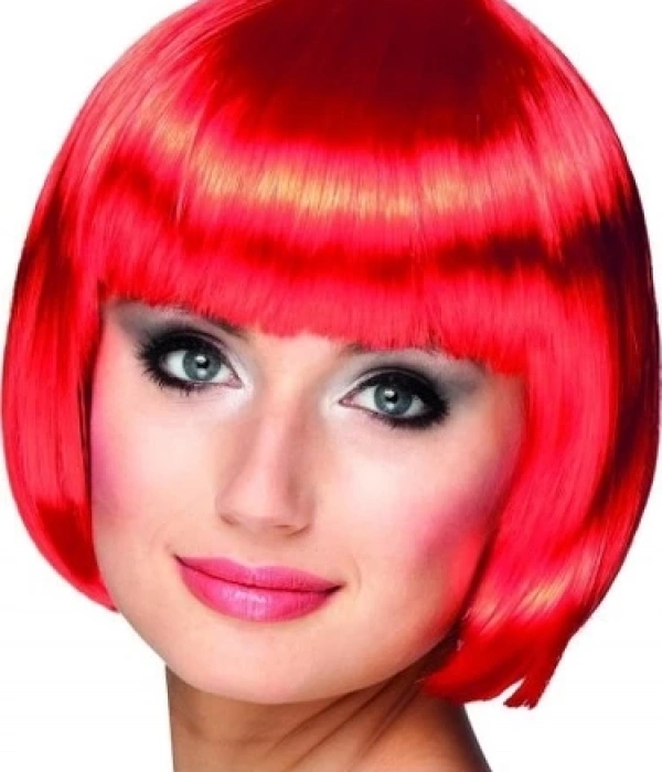 Kırmızı Renk Parti Peruğu Küt Saç