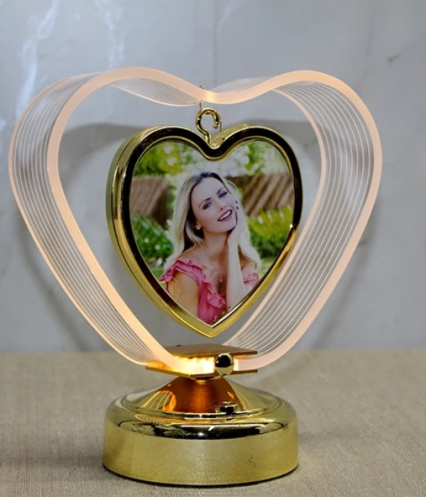 Kişiye Özel Fotoraf Alanli Kalpli Led Çerceve Alk4450