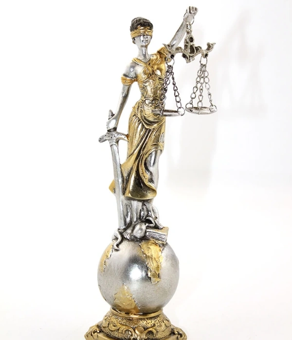 Polyester Adalet Figürü  Alı2895