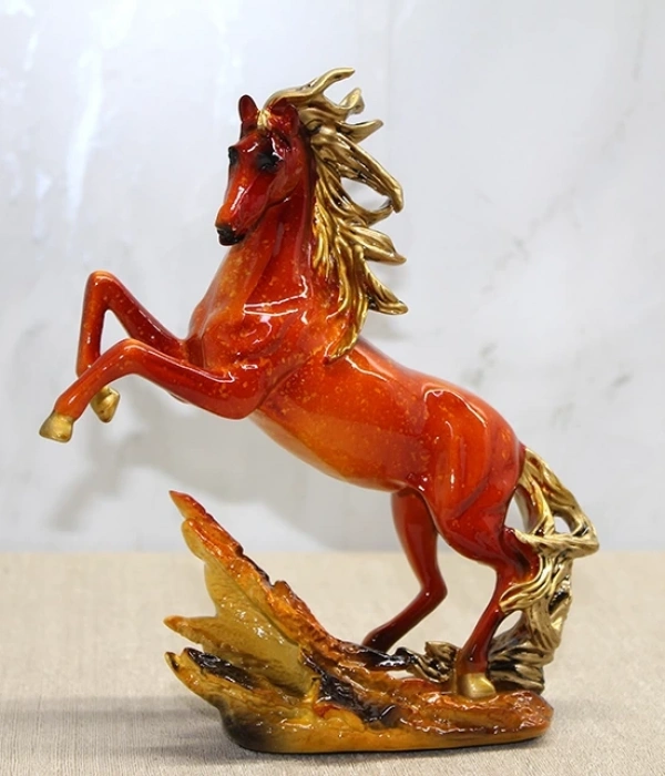 Polyester Şahlanmış At Figürü Alk4589