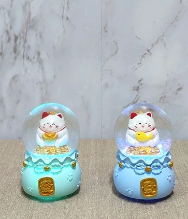 Şans Kedisi Işıklı Kar Küresi Alk4914