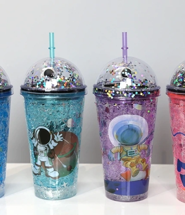 Sevimli Astronot Işıklı Pipetli Pullu Suluk & Bardak 400 Ml Alk3148