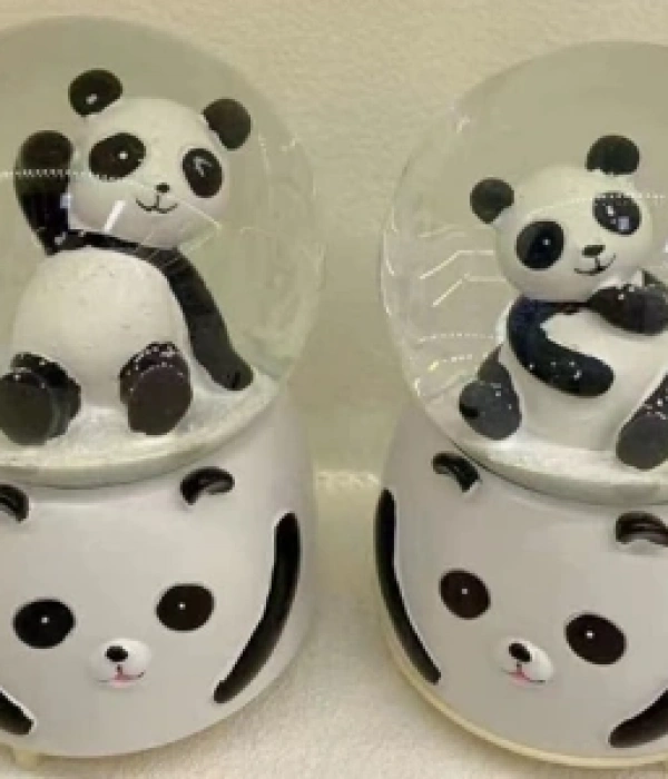 Siyah-beyaz Panda Kar Küresi Orta Boy