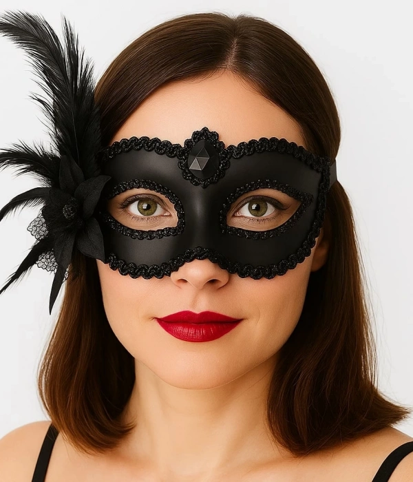 Siyah Mat Renk Yandan Tüylü Güllü Parti Balo Venedik Maskesi 16x22