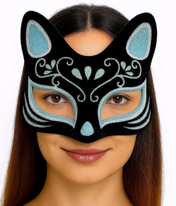 Siyah Renk Süet Kaplama Üzeri Gümüş Mavi Simli Kedi Maskesi 17x14 Cm