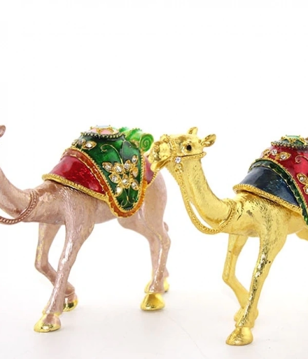 Swaroski Tekli Deve Figürü Alk2090