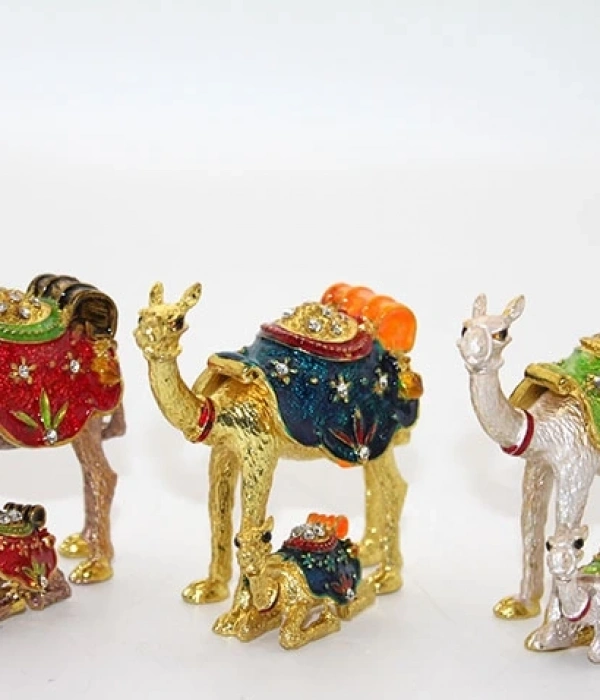 Swaroski Yavrulu Deve Alk2082