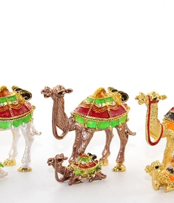 Swaroski Yavrulu Deve Alk2083