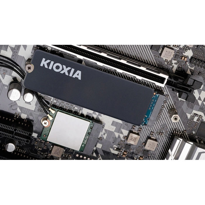 Kioxia Exceria Heatsink LSC11K1T02G8 1TB Gen4x4 62