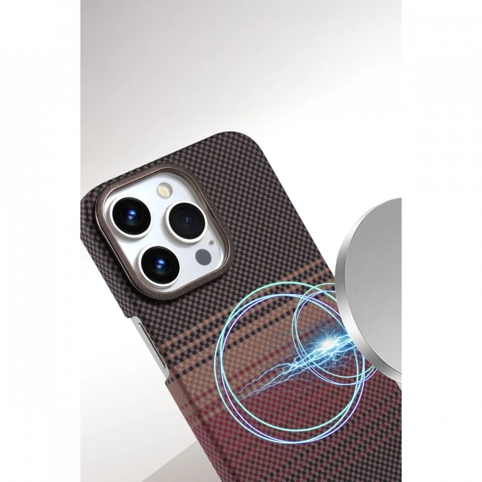 Apple iPhone 15 Pro Max Vega Magsafe Kapak