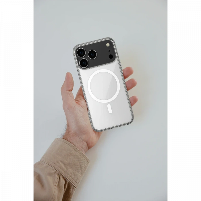 iPhone 17 Pro Max Kılıf Magneticsafe Şeffaf Silikon - Şeffaf