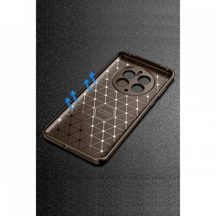 Realme 12 Pro Plus Kılıf Auto Focus Karbon Kapak - Kahverengi