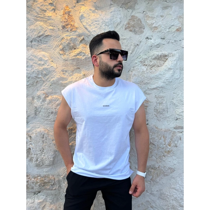 Sıfır Kol Tişört Beyaz