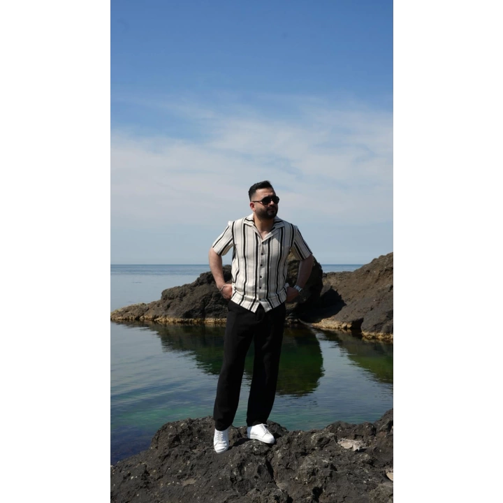 Örme Kısa Kol Gömlek Siyah Çizgili