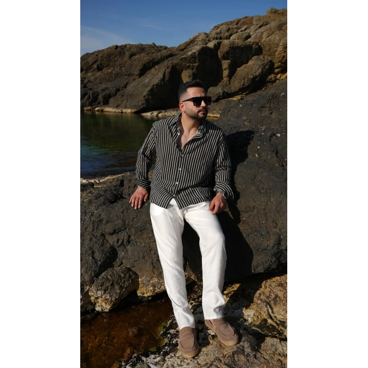 Siyah Beyaz Çizgili Oversize Gömlek