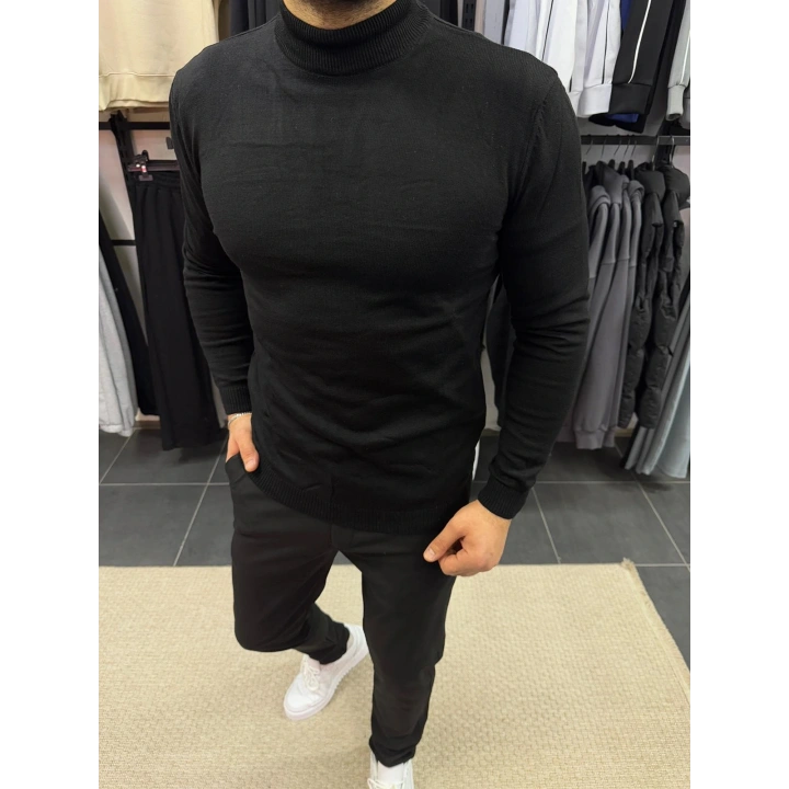 Yarım Boğazlı Triko Siyah