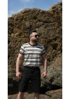 Siyah Yatay Çizgili Tişört