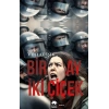 Bir Ay İki Çiçek