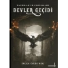 Devler Geçidi (Ciltli)
