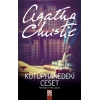 Kütüphanedeki Ceset
