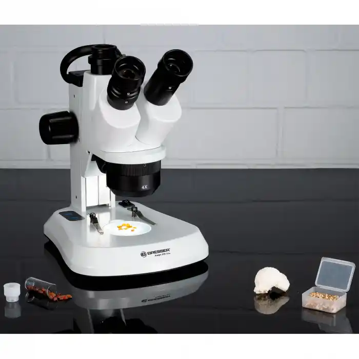 Bresser Analyth STR Trino 10x - 40x trinoculary stereo microscope